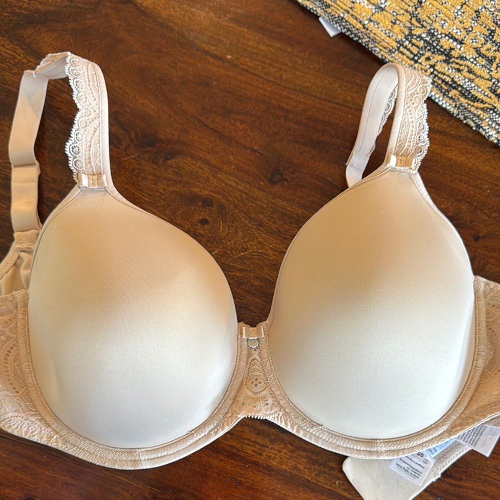 Anita Cream Full-Coverage Bra with Molded Cups 34G